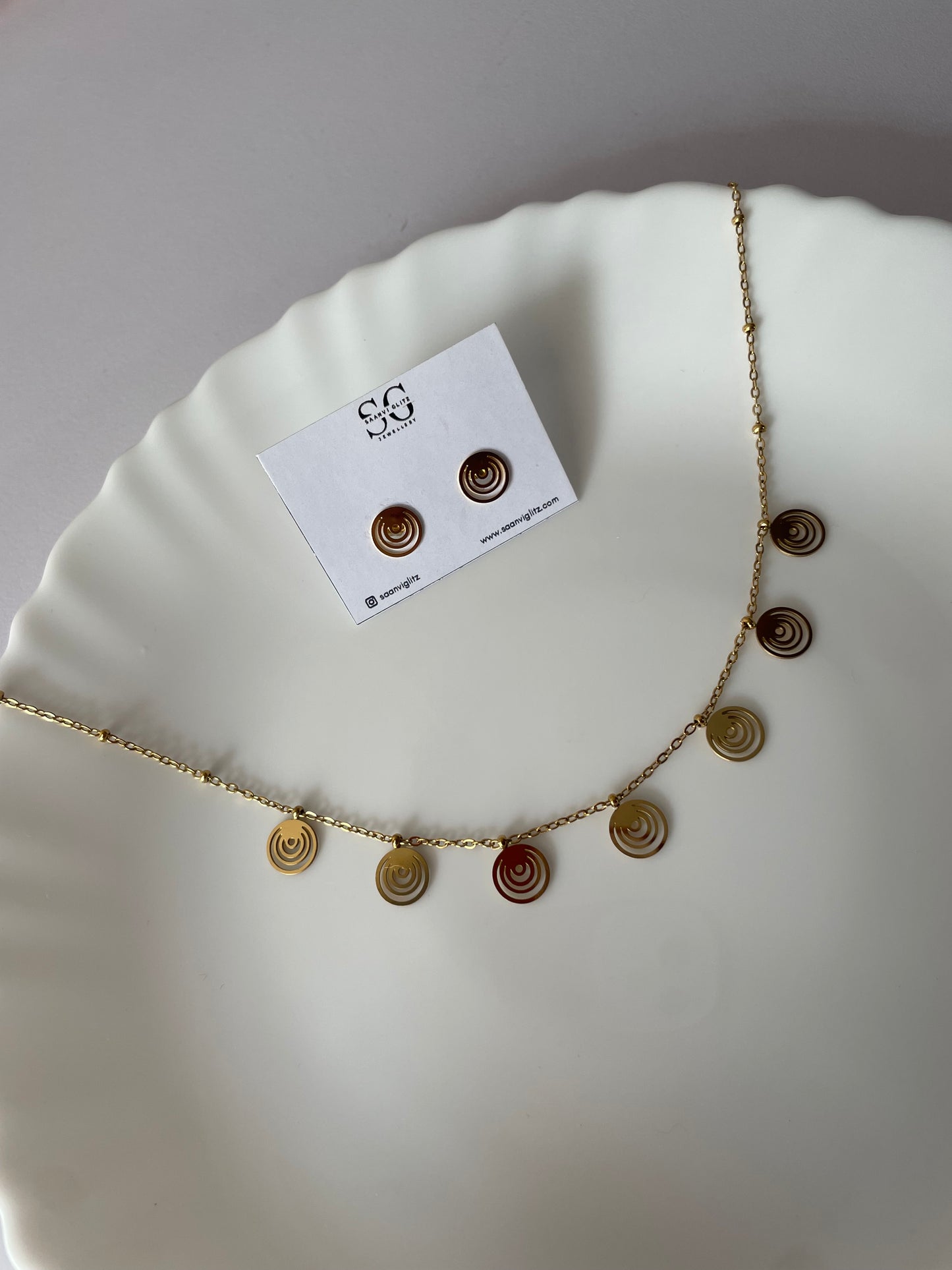 Golden Swirl Charm Necklace & Earrings Set