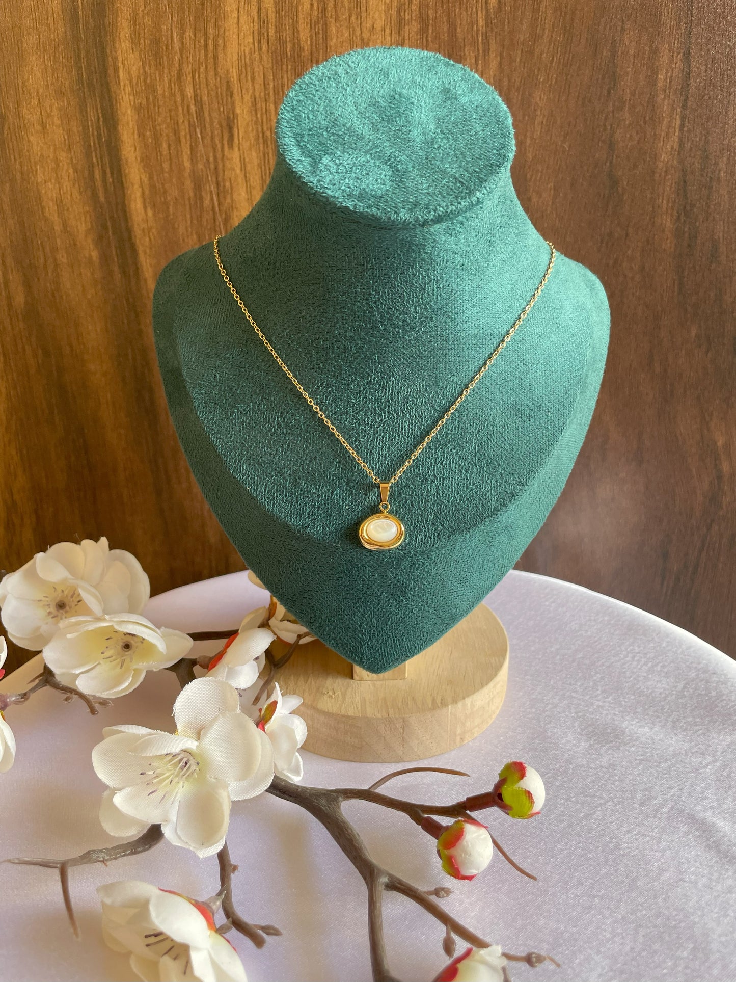Zoya Necklace