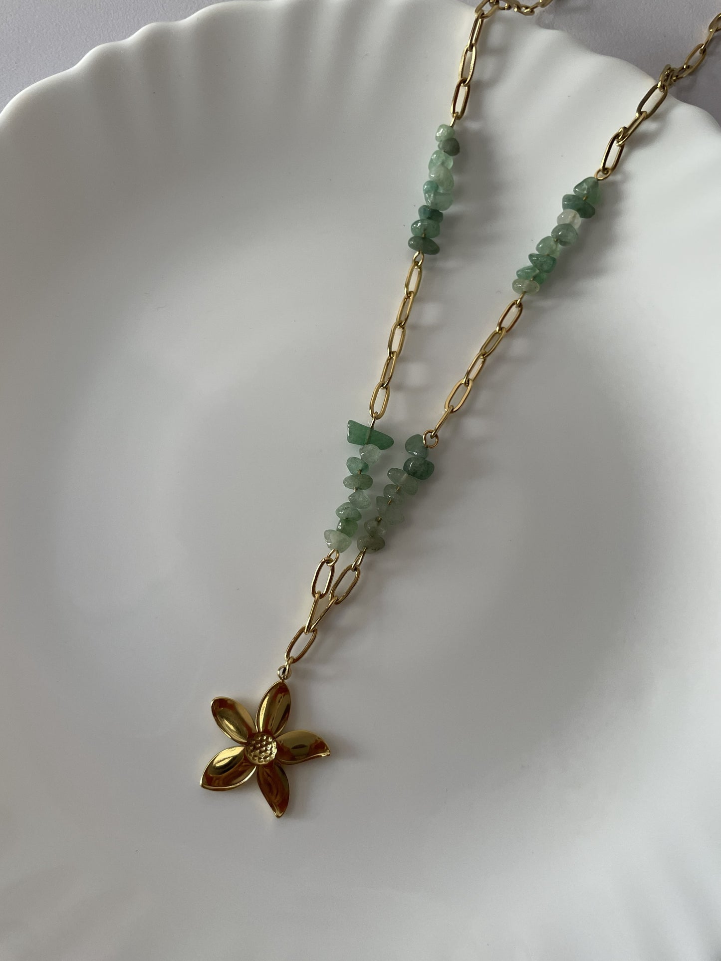 Amora Necklace
