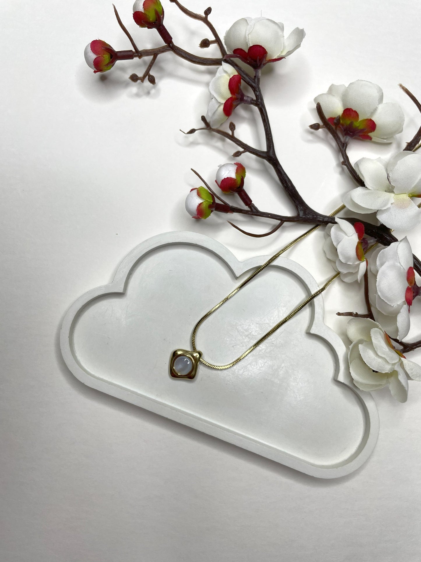 Rosie Necklace