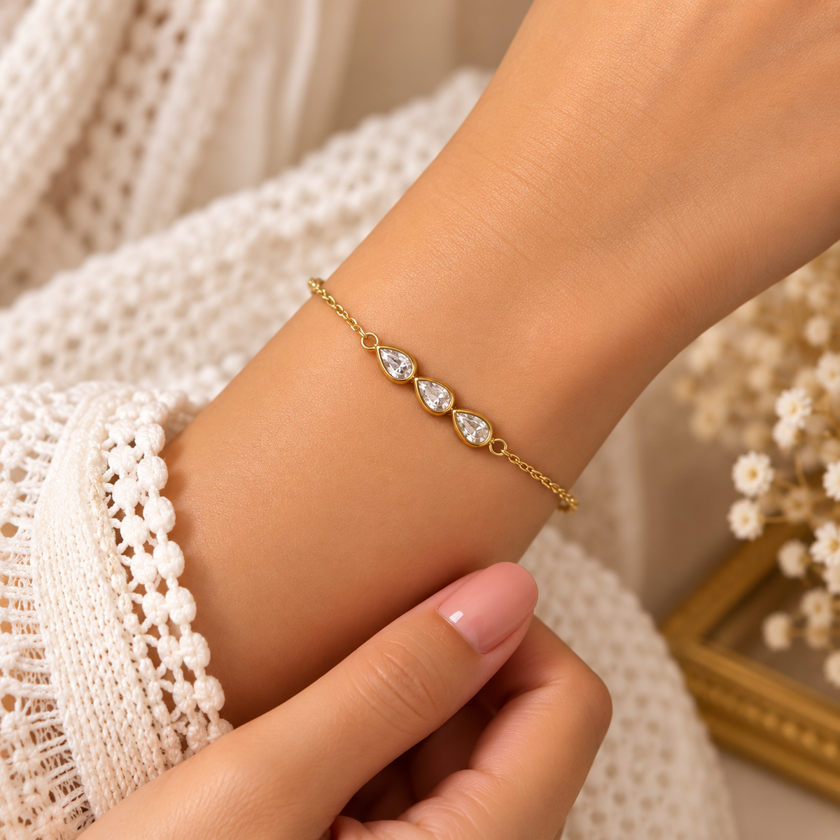 Calvique Luxe Bracelet