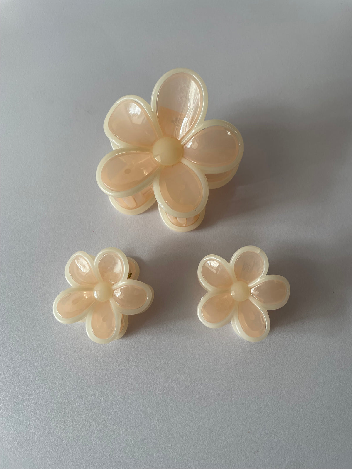 Bloom Floral Hair Claw