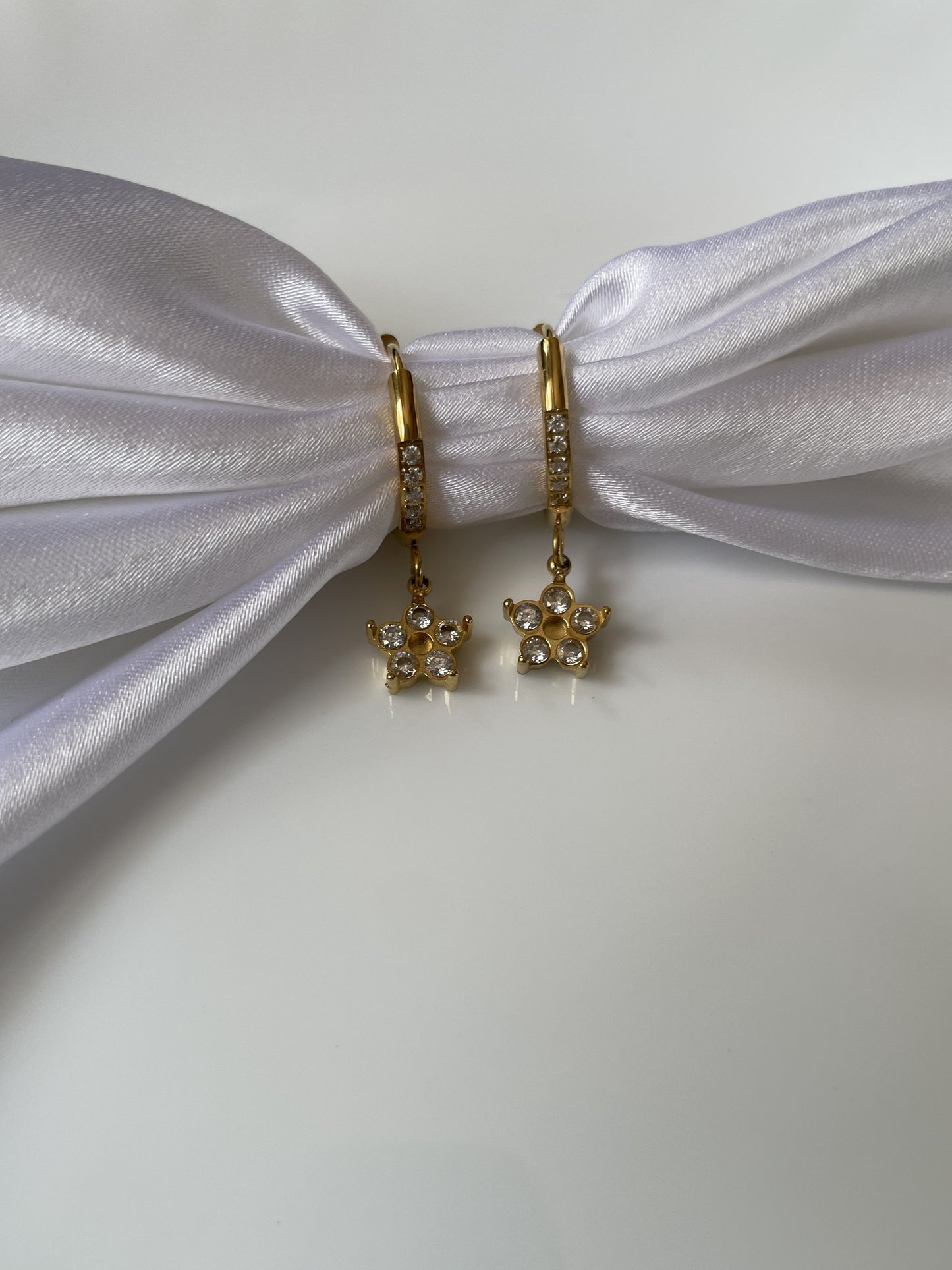 Avior Hoops