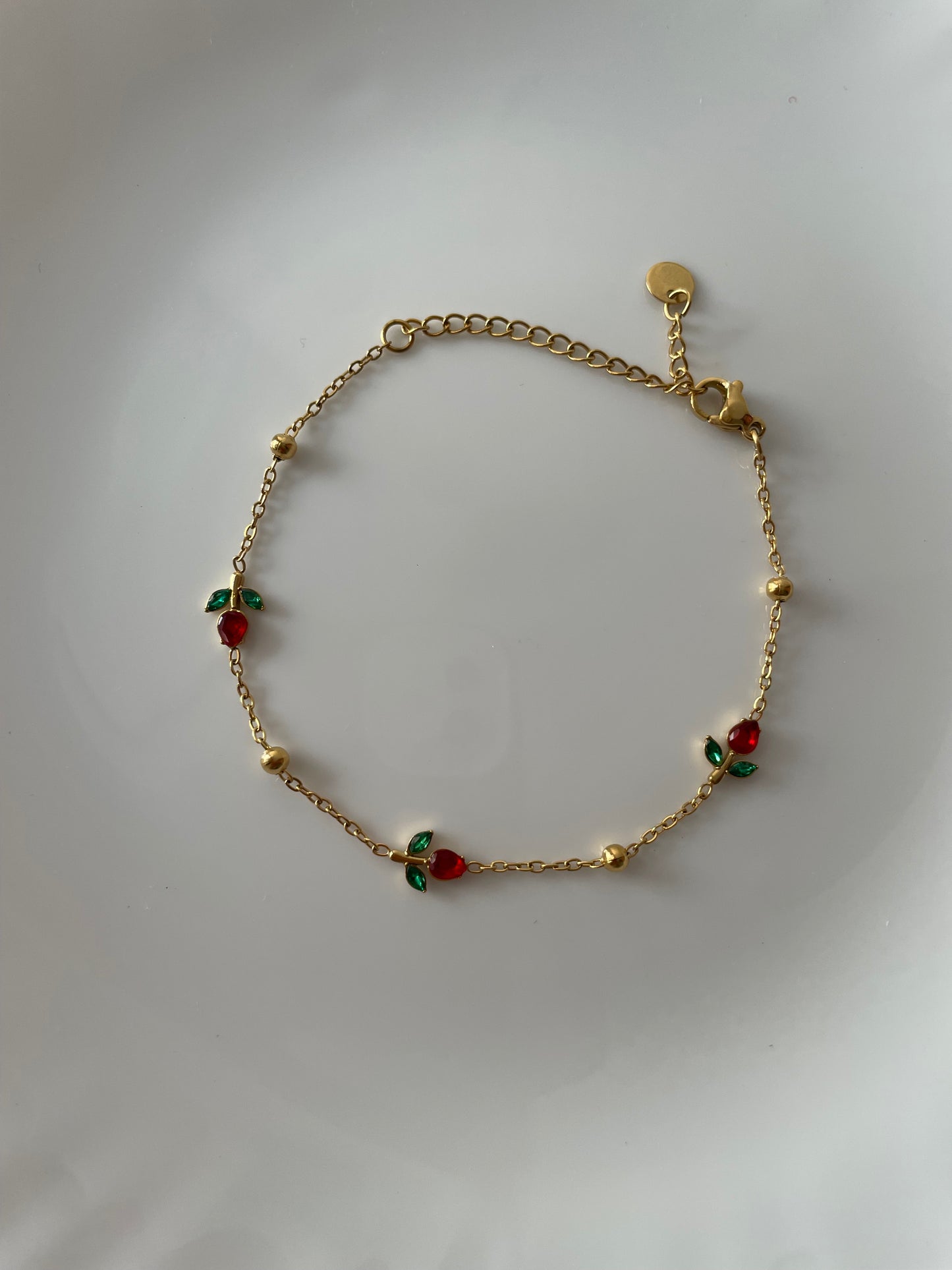 Mini Tulip Bracelet (Red)
