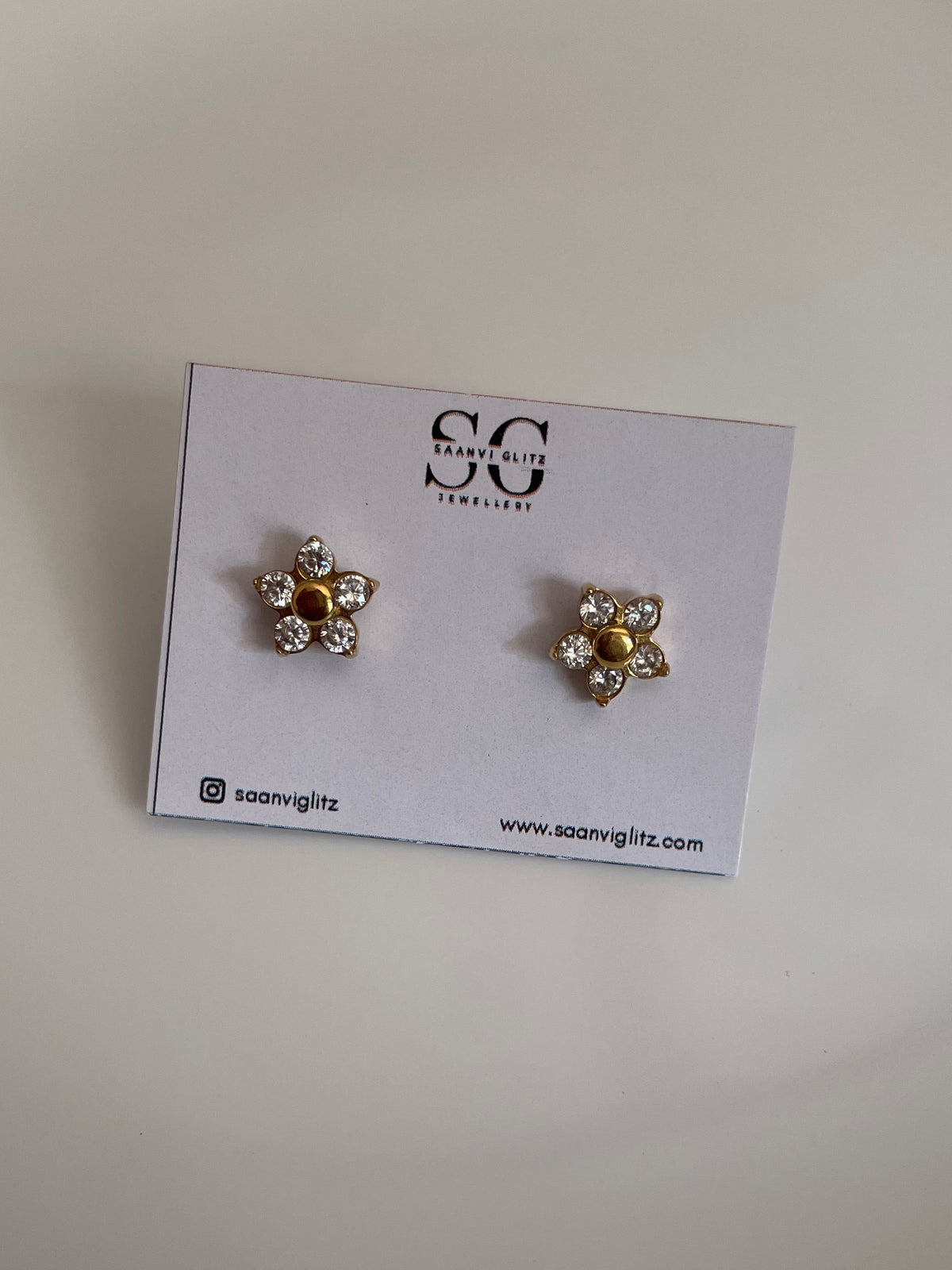 Pinterest'y Ball Back Studs-Earrings-05