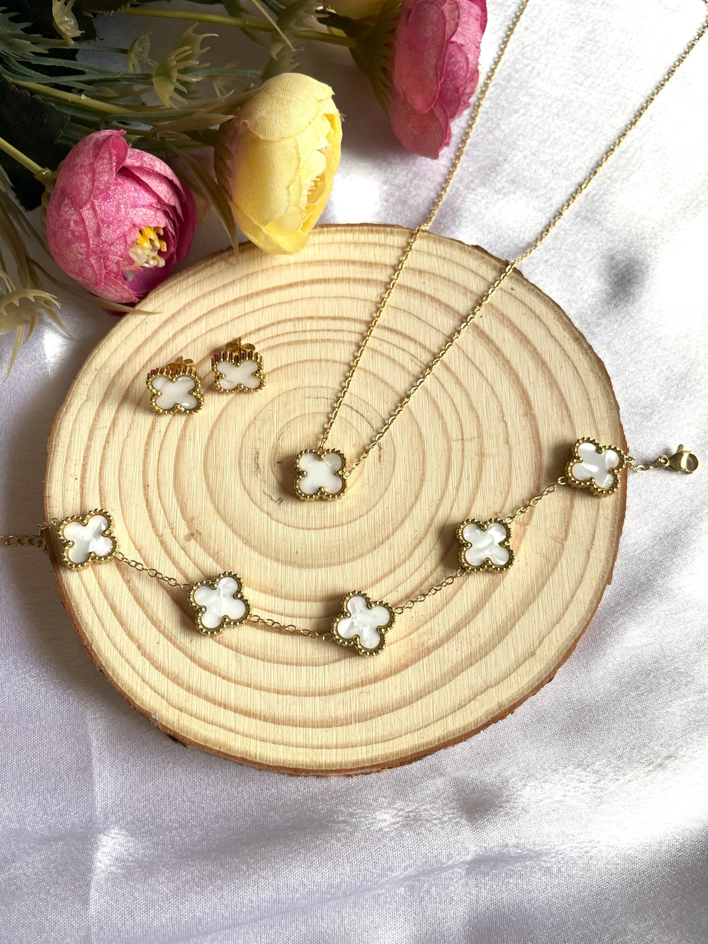 Clover Necklace Set-White