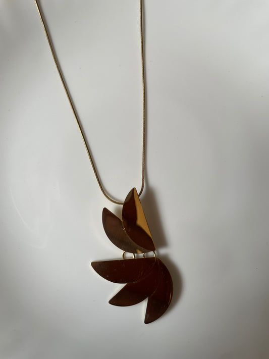 Orlisse Necklace