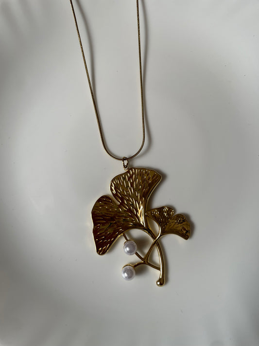 Solviera Necklace