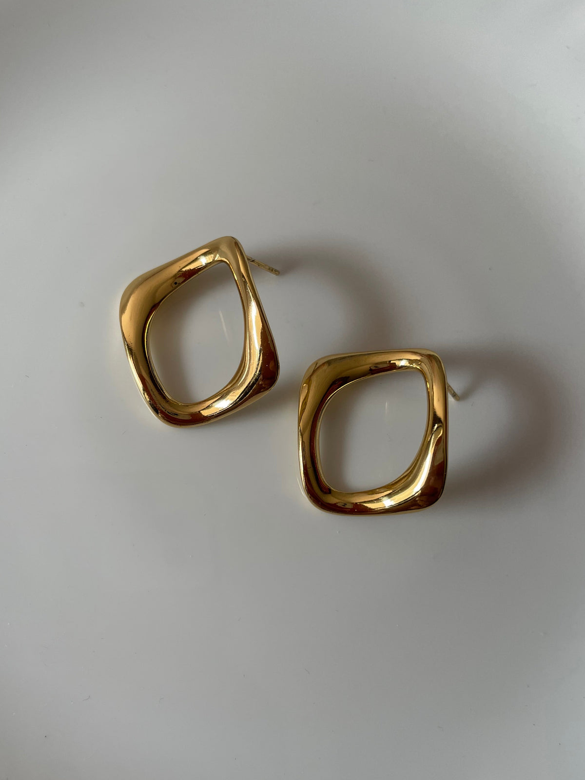 Vellique Sculpted Earrings