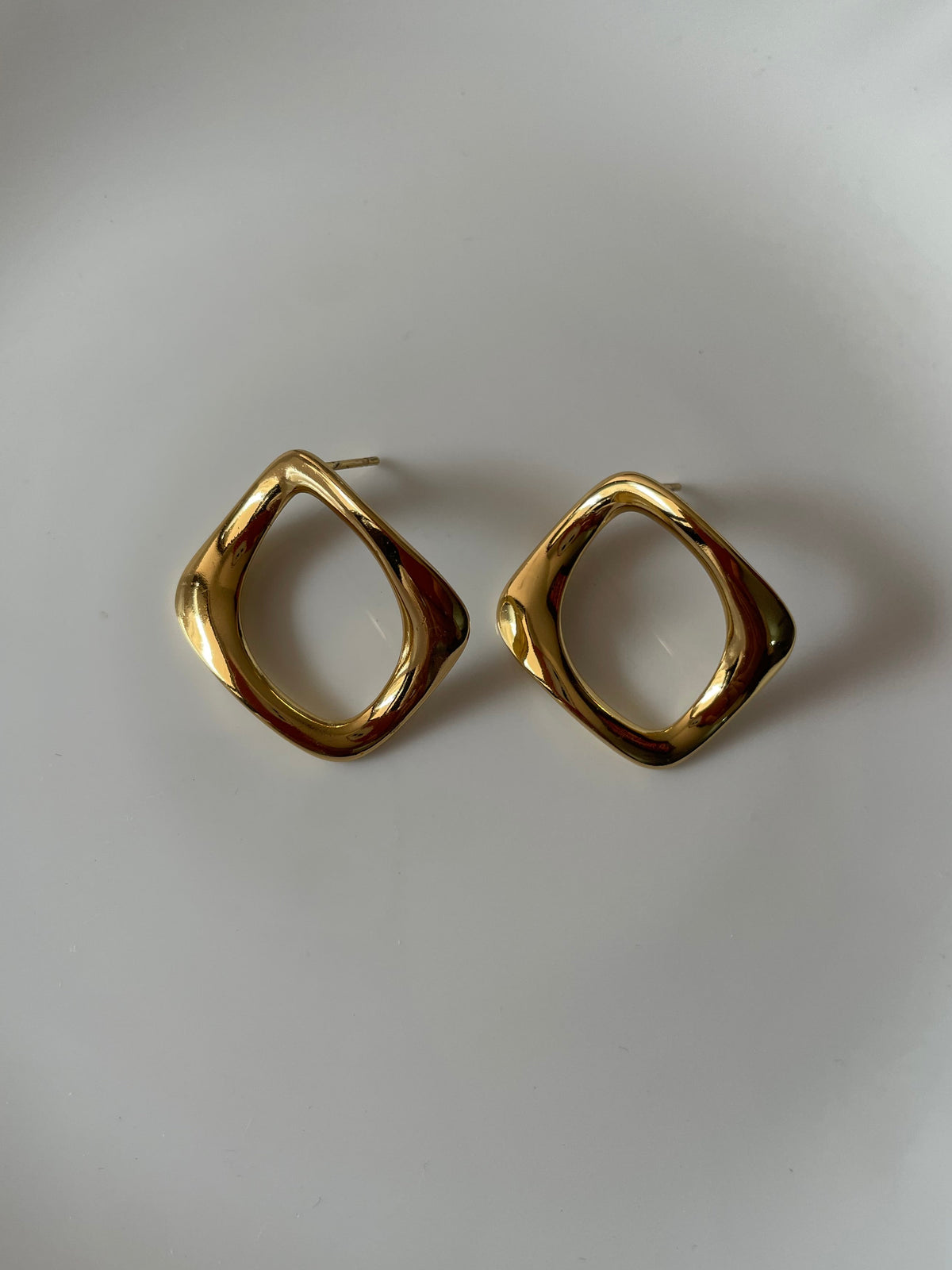 Vellique Sculpted Earrings