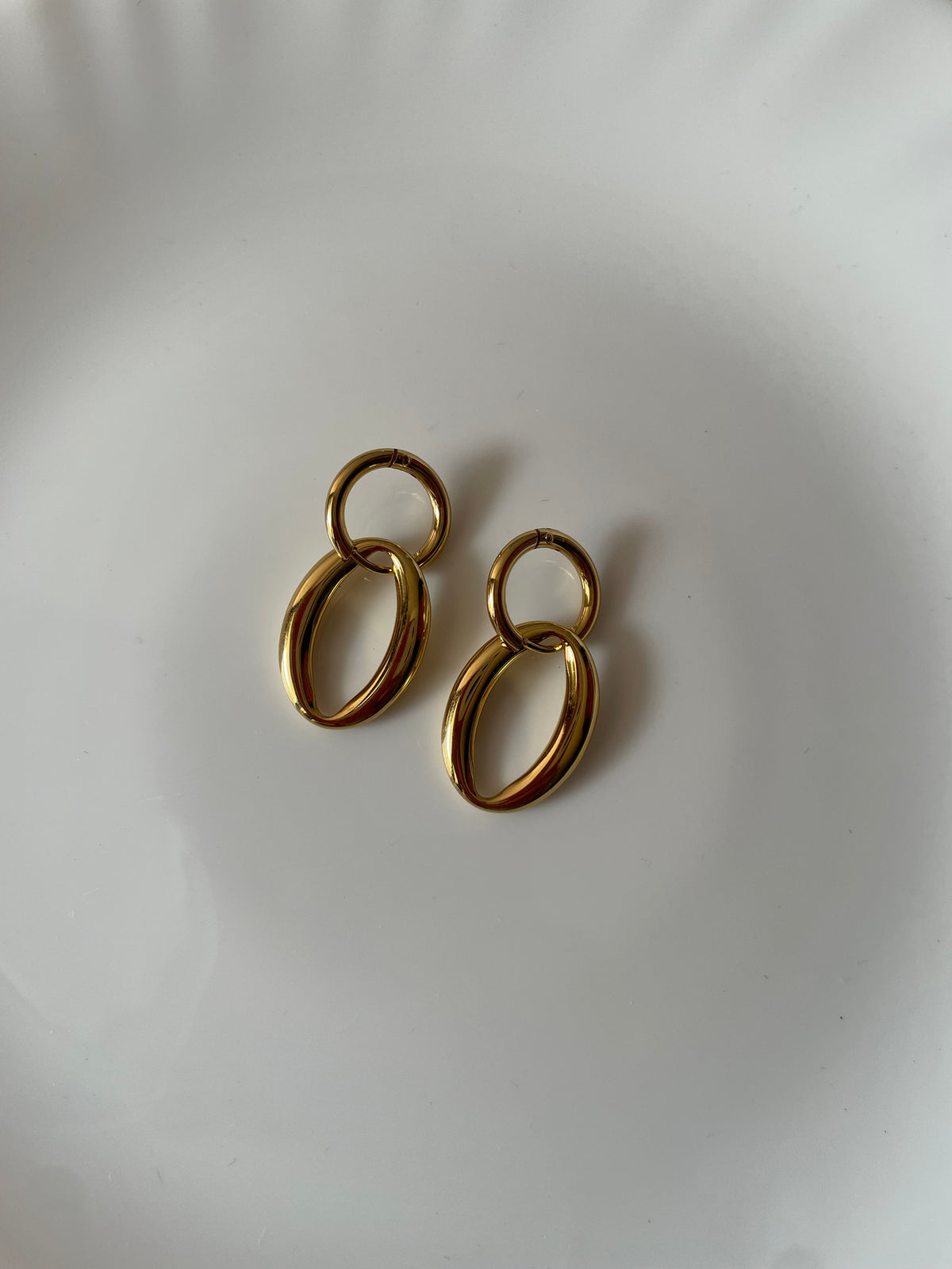 Calvera Loop Earrings