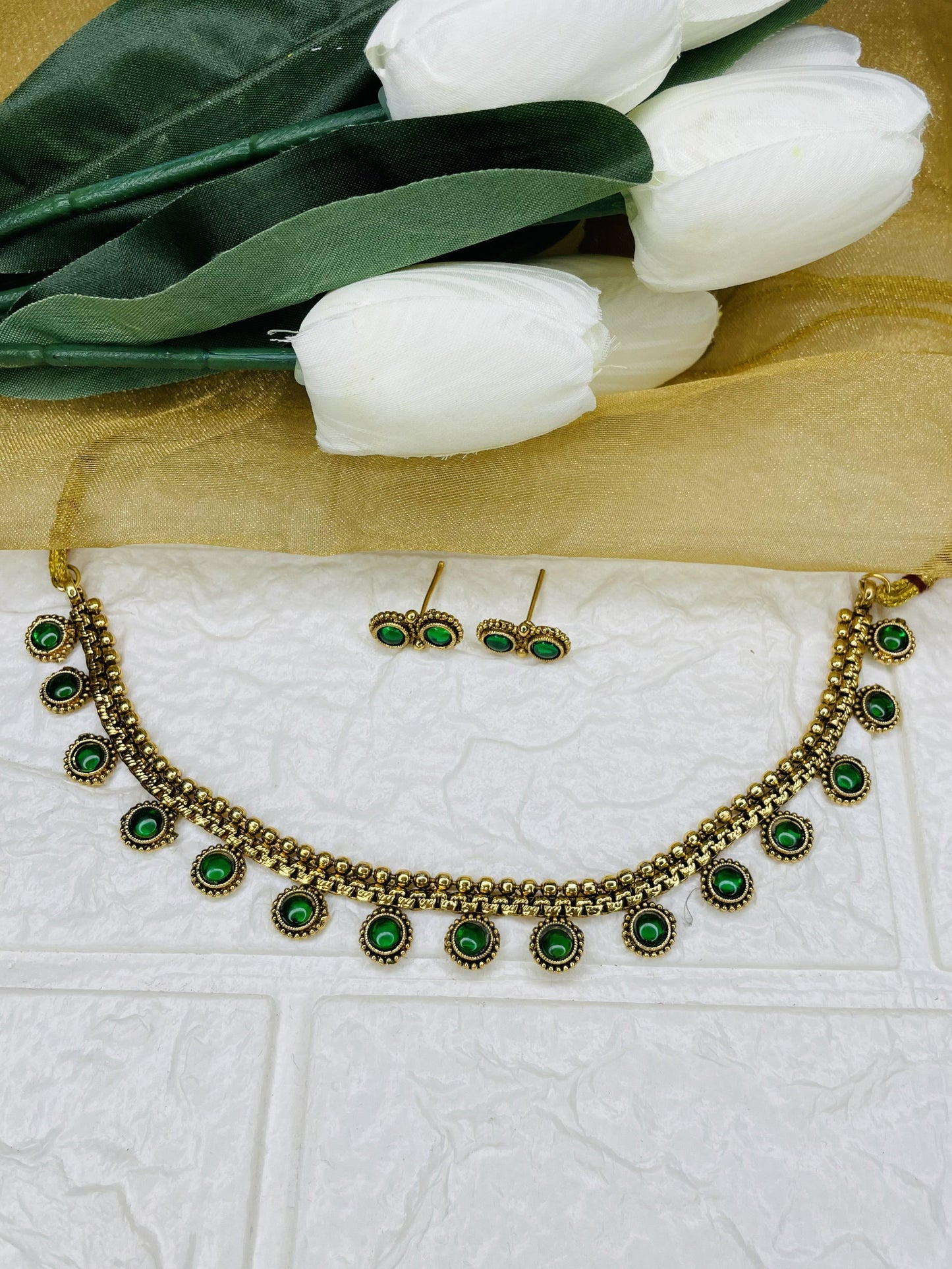 Suvarna Padma Necklace Set
