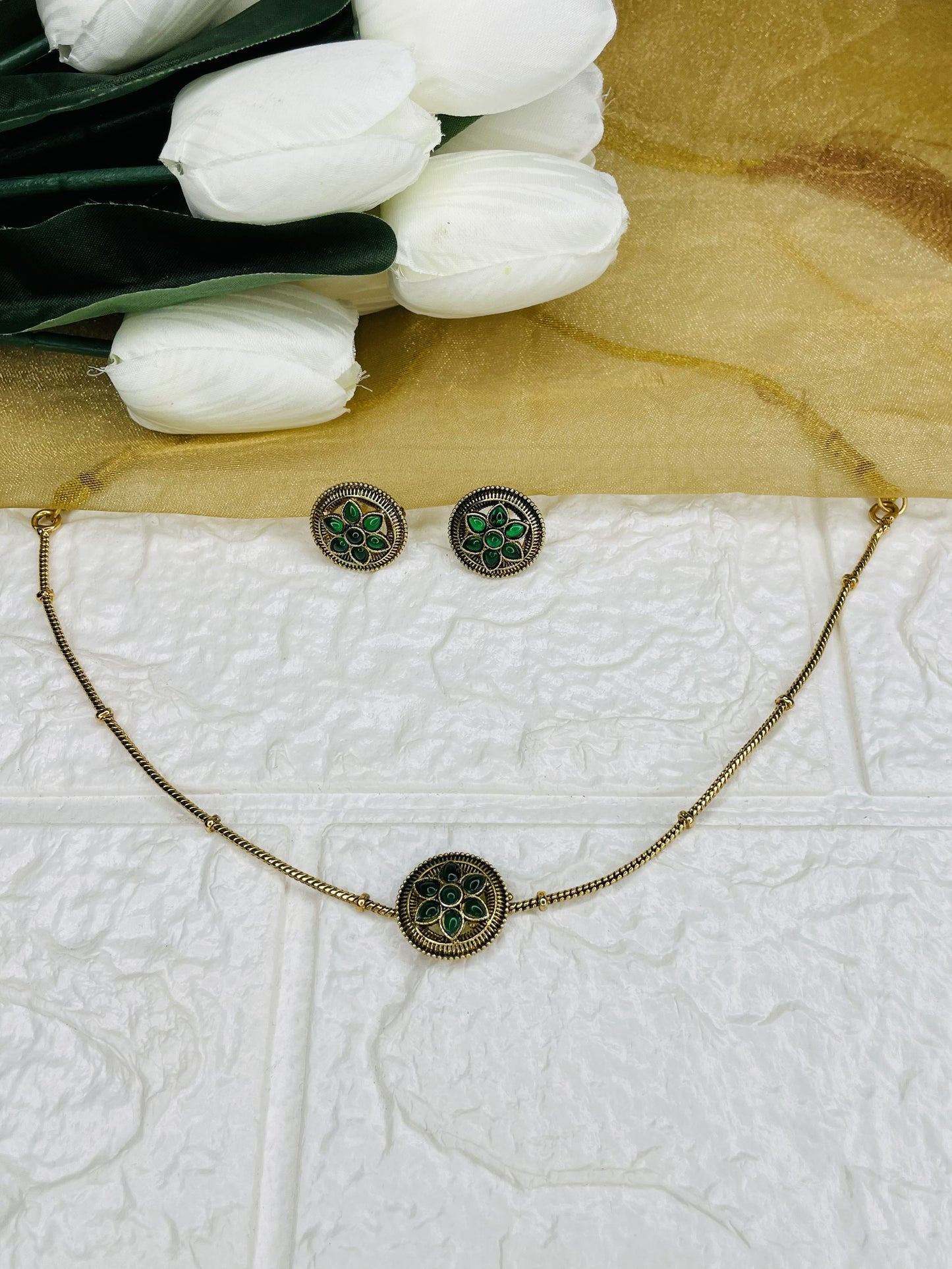 Vamika Green Petal Necklace Set