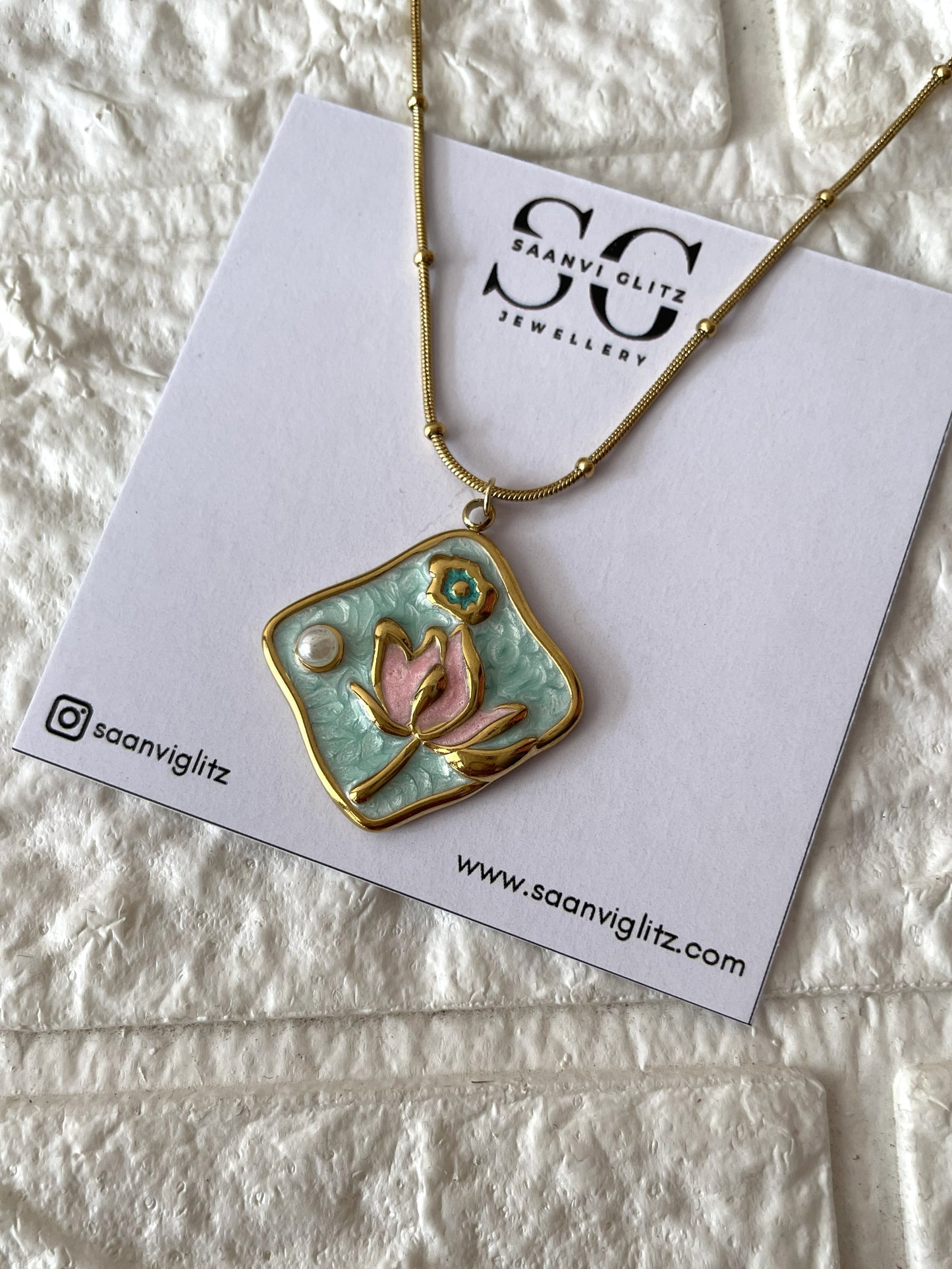 Antique Bloom Medallion Necklace