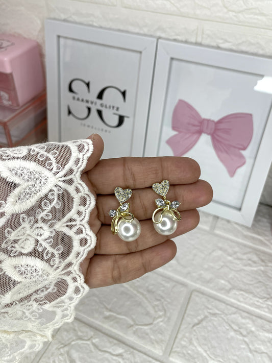 Pearl Glam Earrings