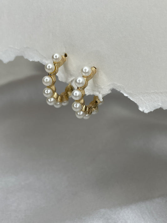 Pearl O Hoops