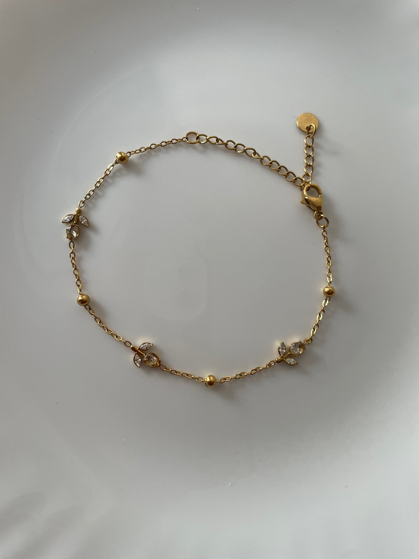 Mini Tulip Bracelet (Crystal White)