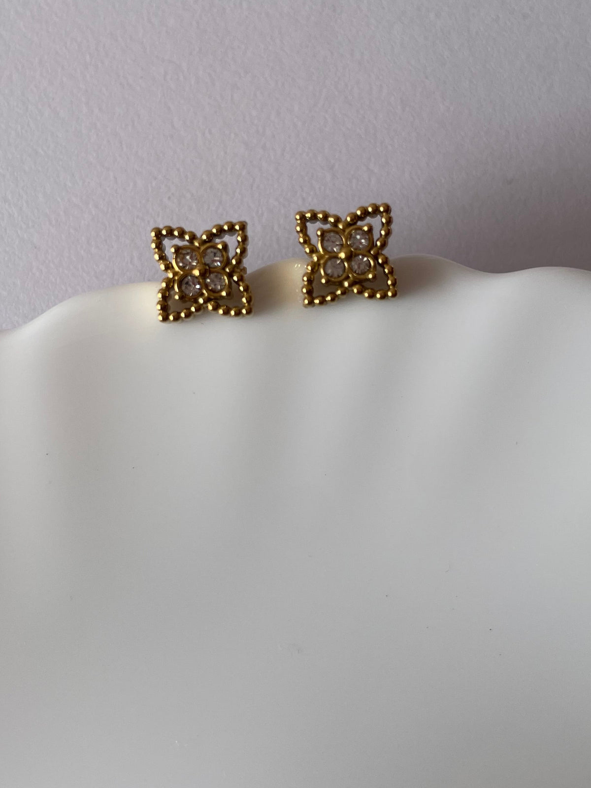 Golden Fleur Studs-Earrings