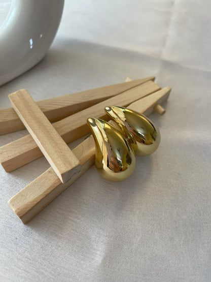 Drop Earrings - Golden