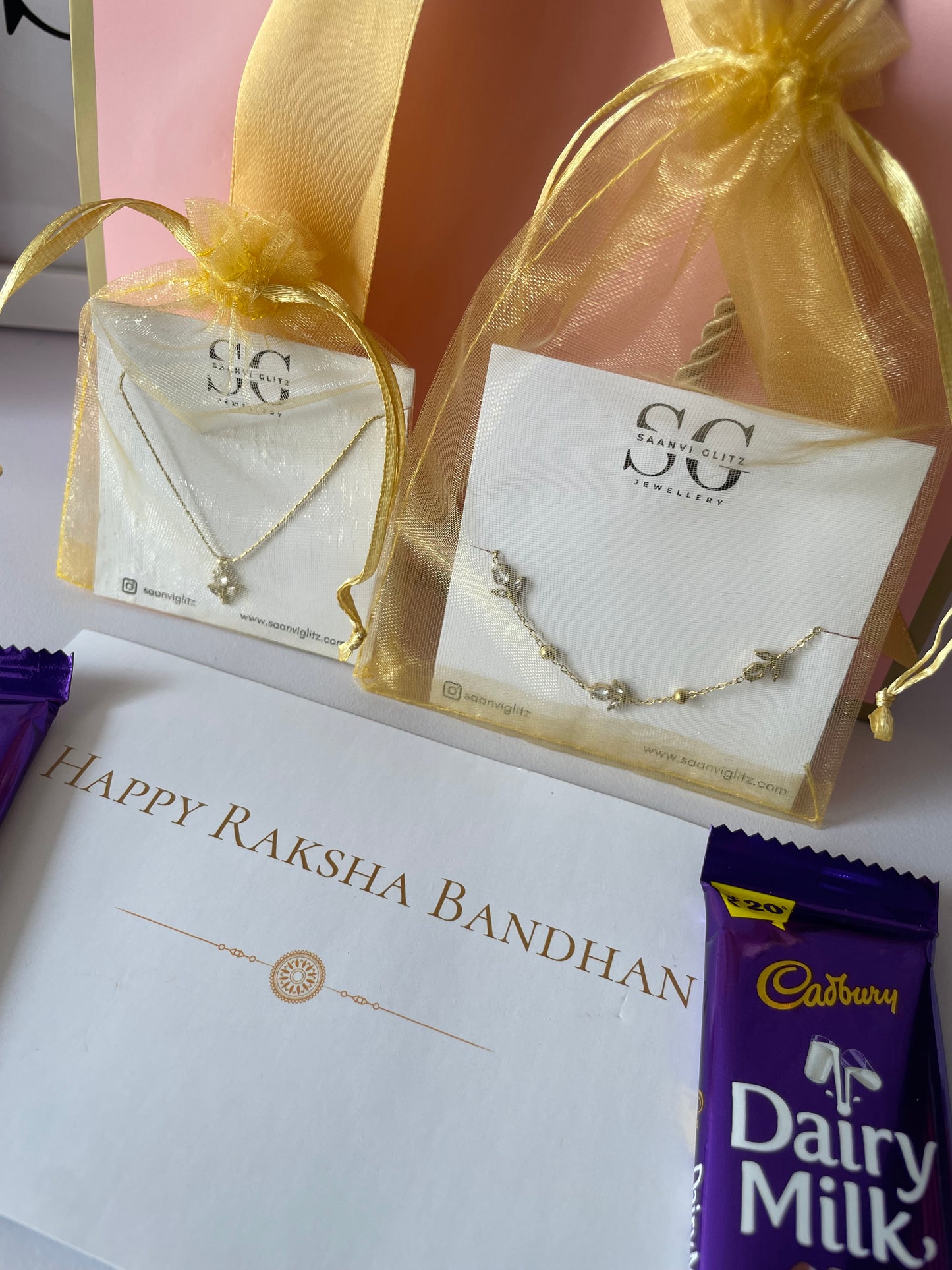 Rakhi Classic Hamper