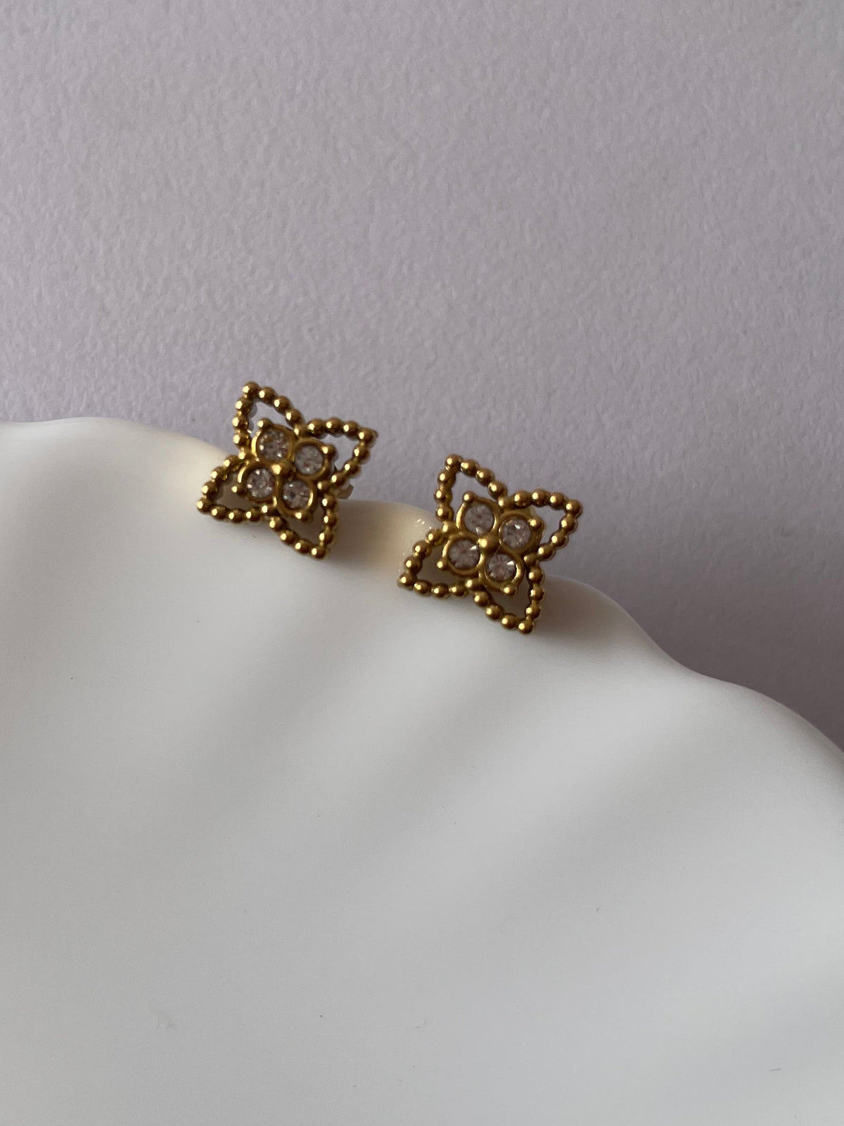Golden Fleur Studs-Earrings