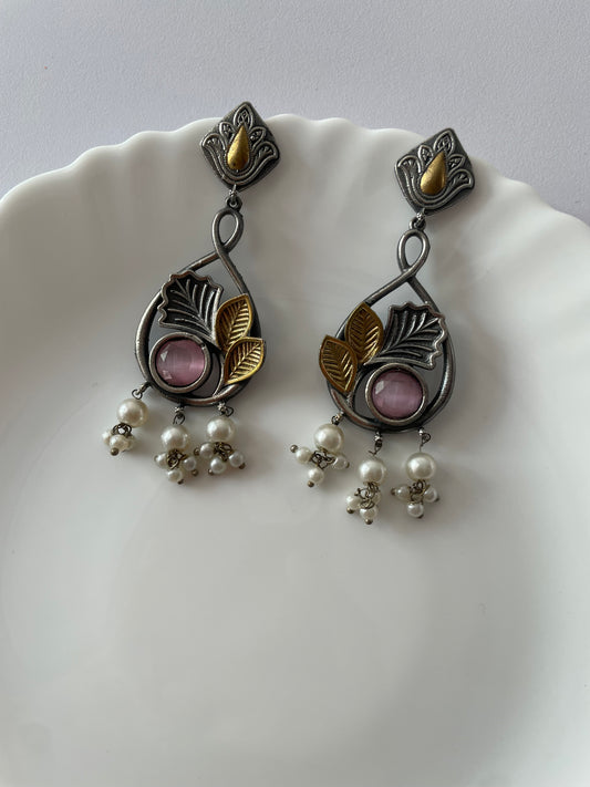 Royal Leaf Pearl Statement Earrings- Light Pink