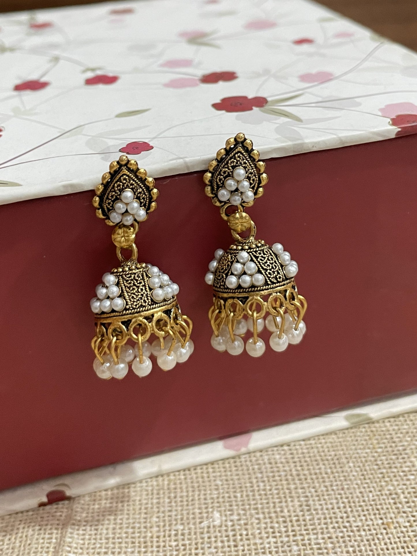 Ananya Pearl Temple Jhumki