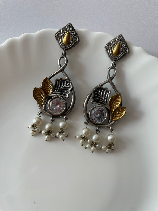 Royal Leaf Pearl Statement Earrings- Crystal White