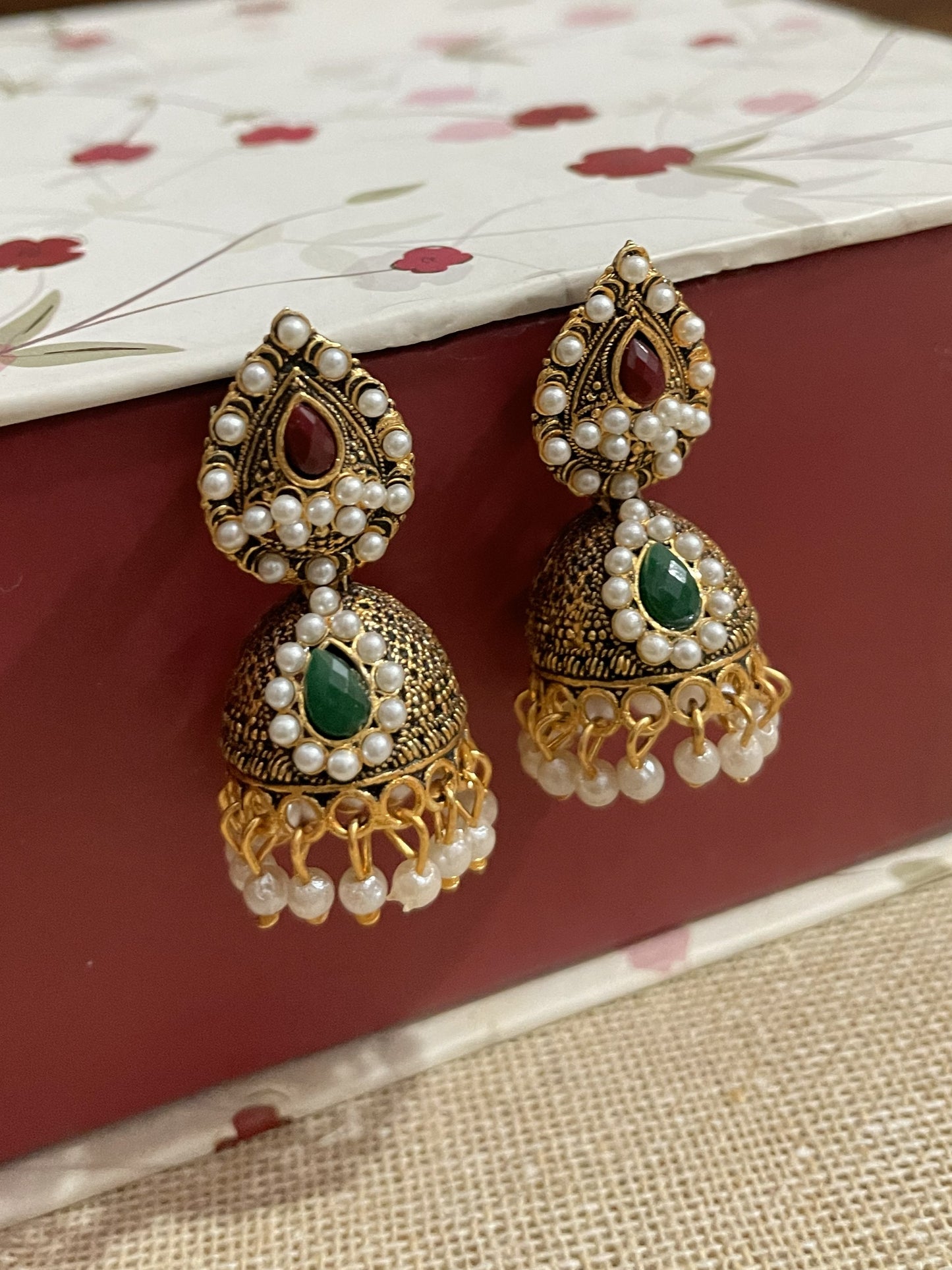 Eshwari Emerald Temple Jhumki