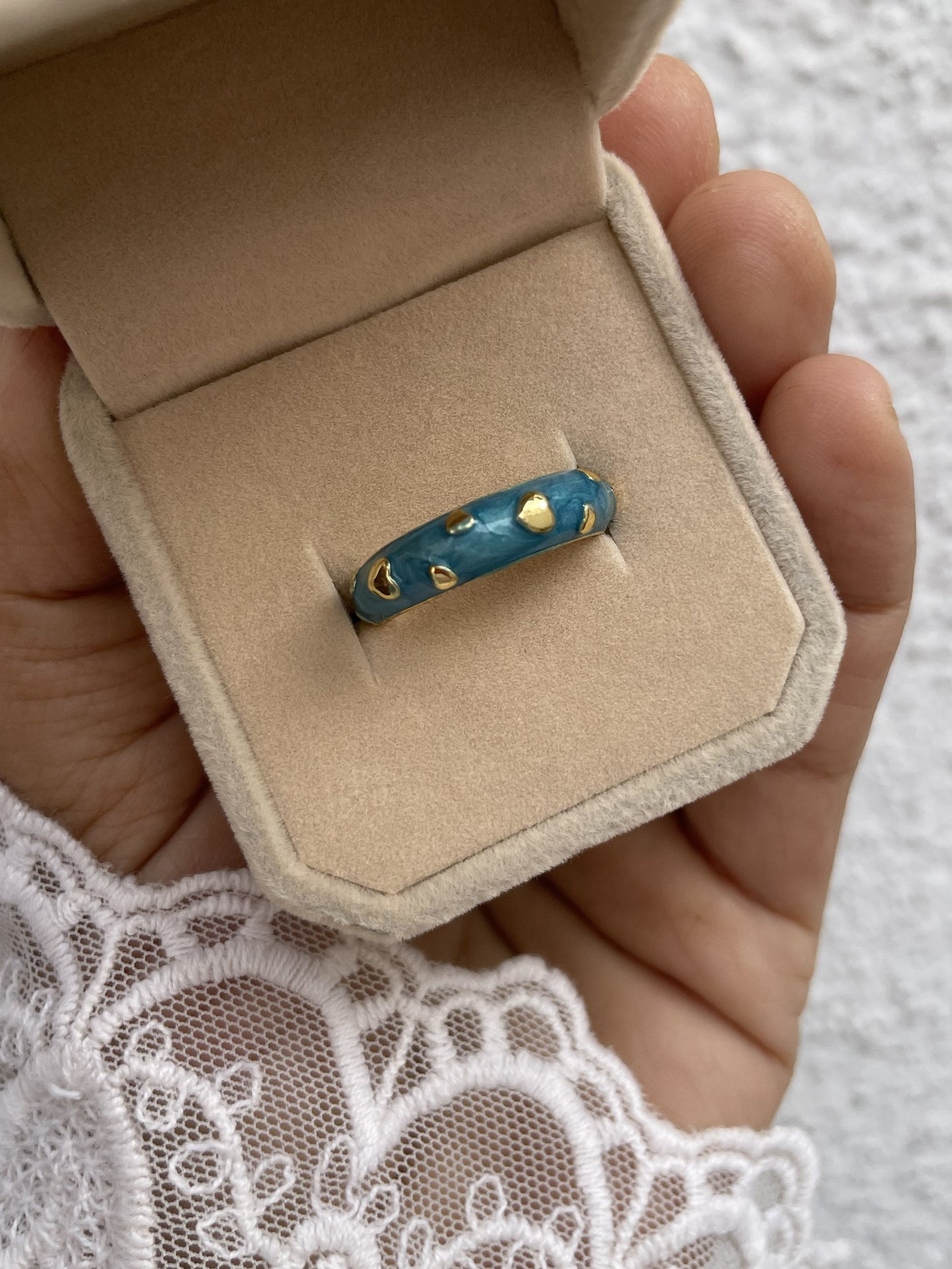 Pinterest'y Ring-Bondi Blue