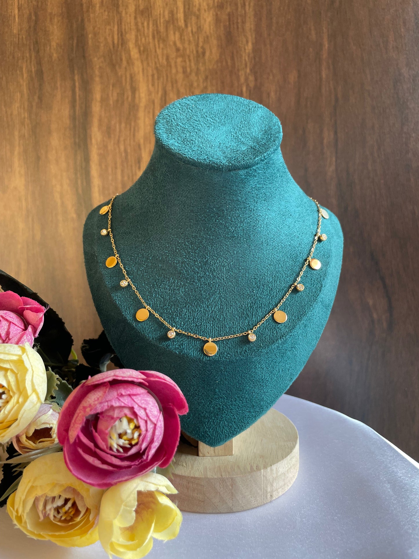 Round Diamond Necklace