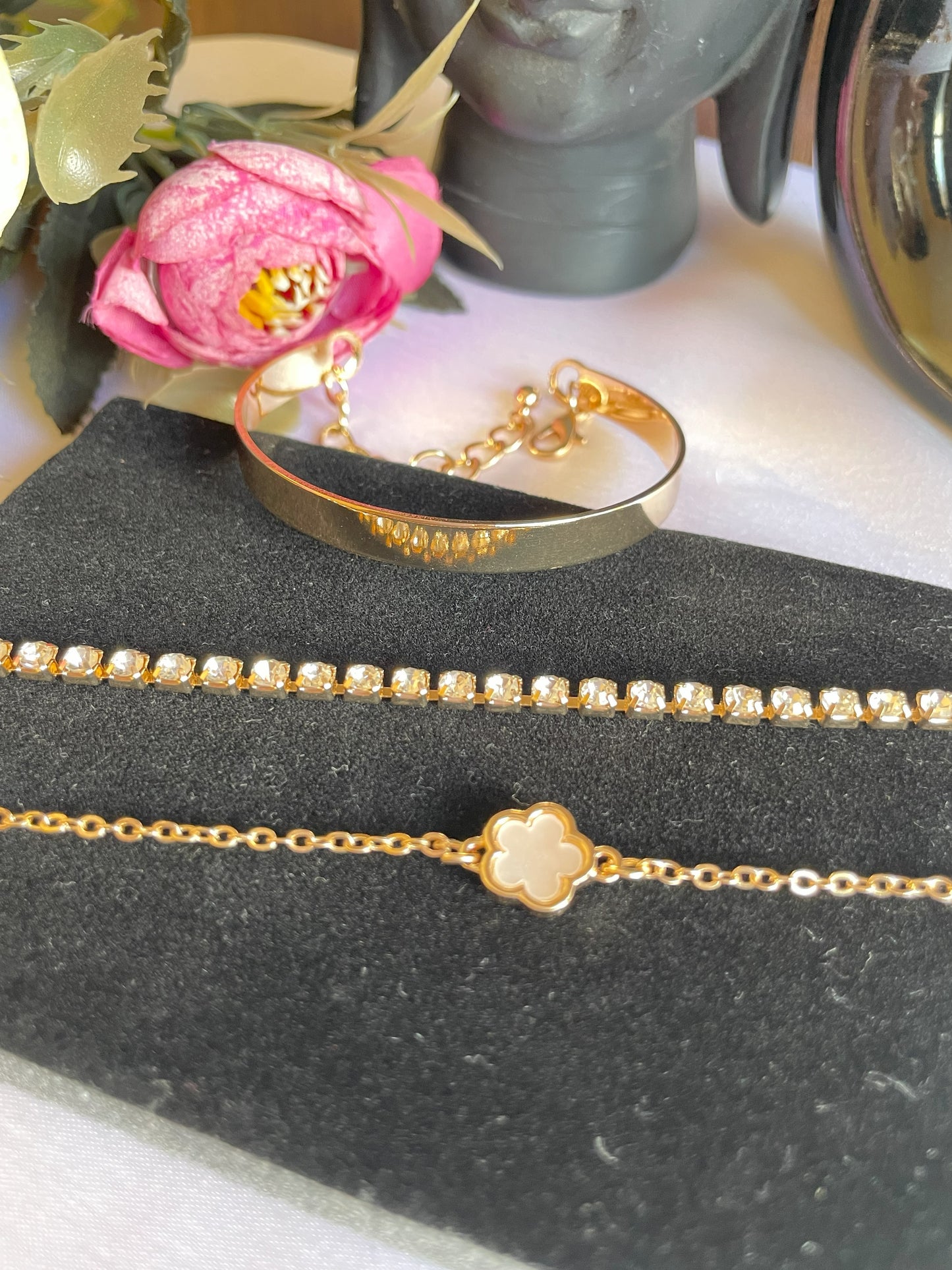 3 Pcs White Clover Bracelet