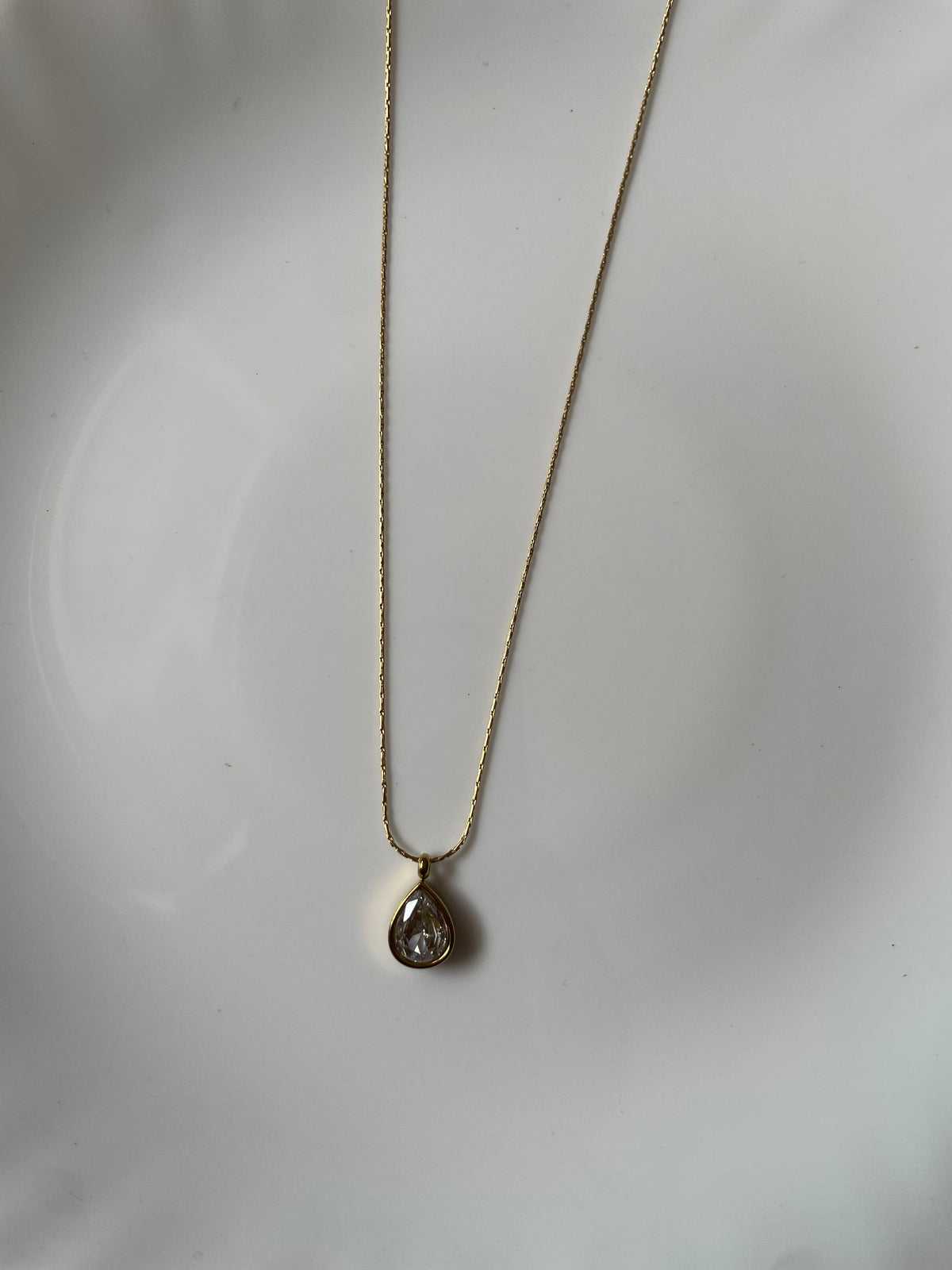 Aurevia Teardrop Necklace