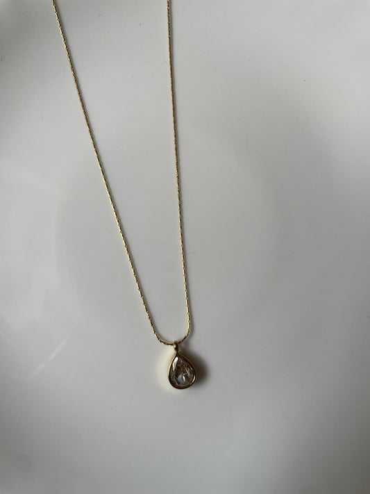 Aurevia Teardrop Necklace