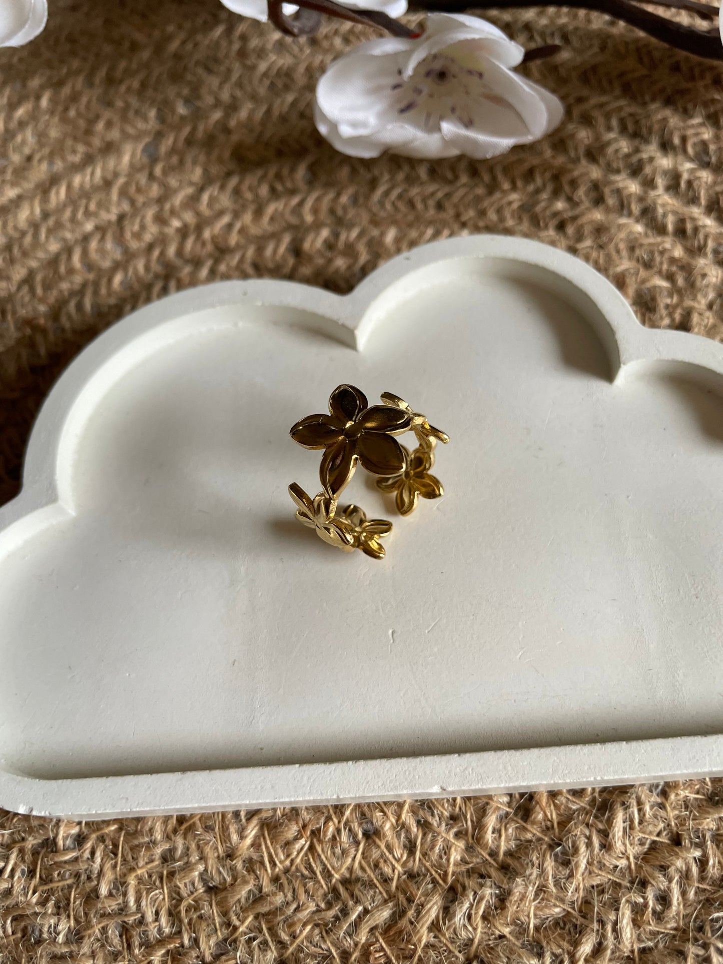 Bloom Ring