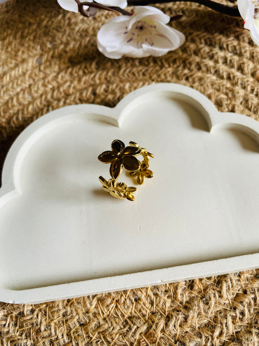 Pinteresty Bloom Ring