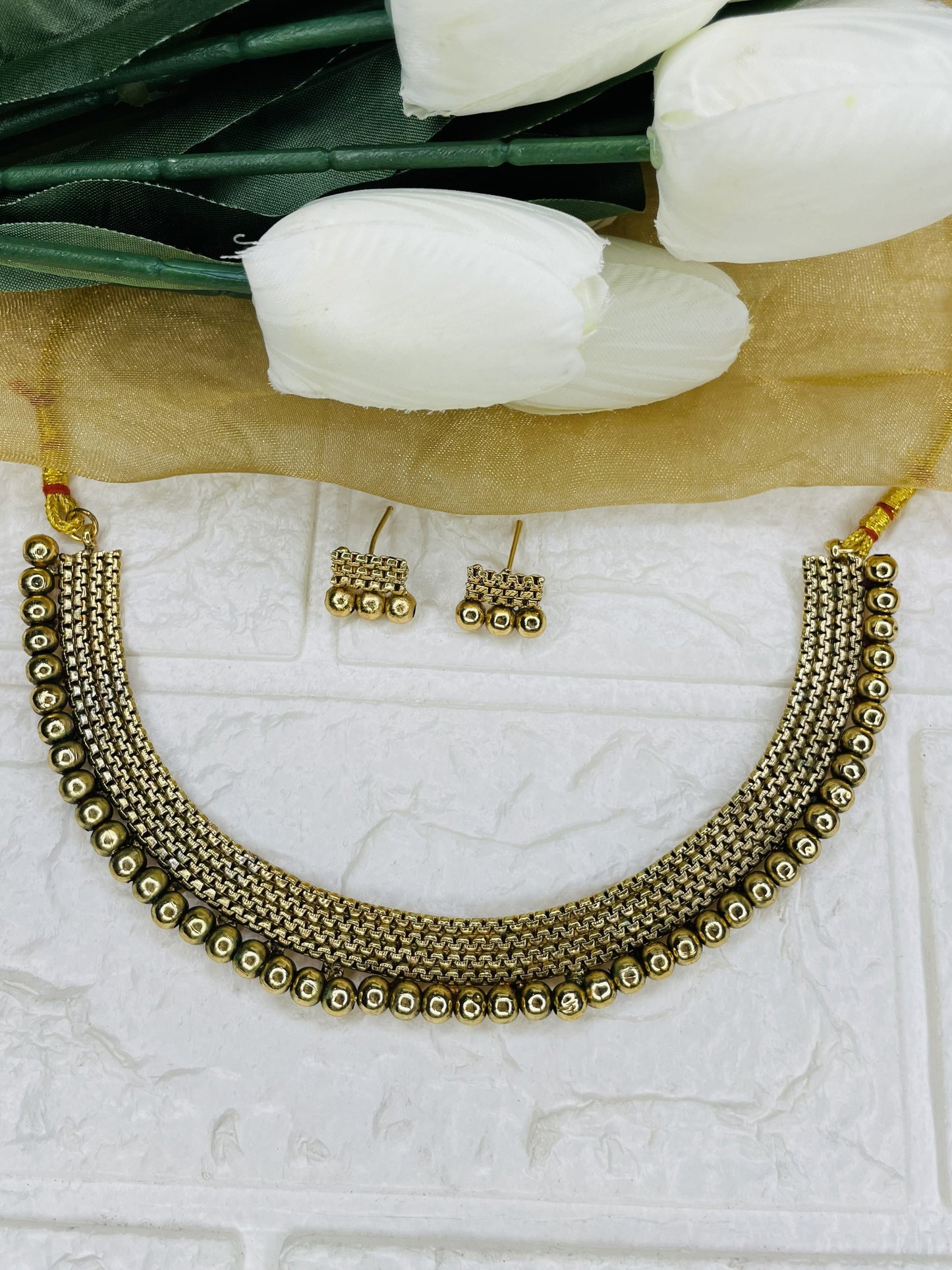 Rajnandini Gold Necklace Set