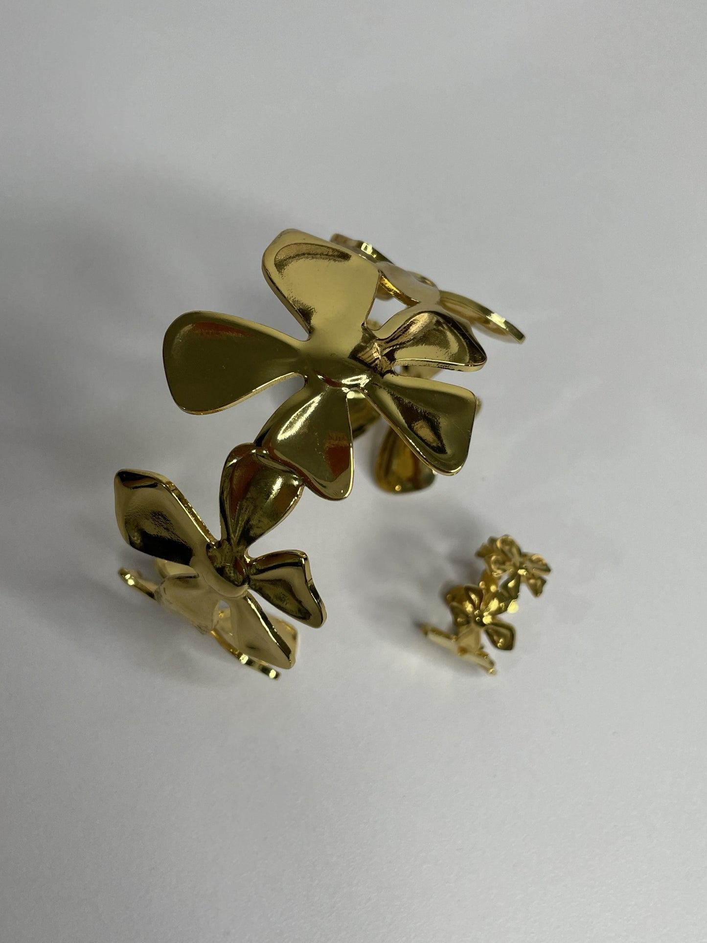 Golden Bloom Duo Bracelet with Ring