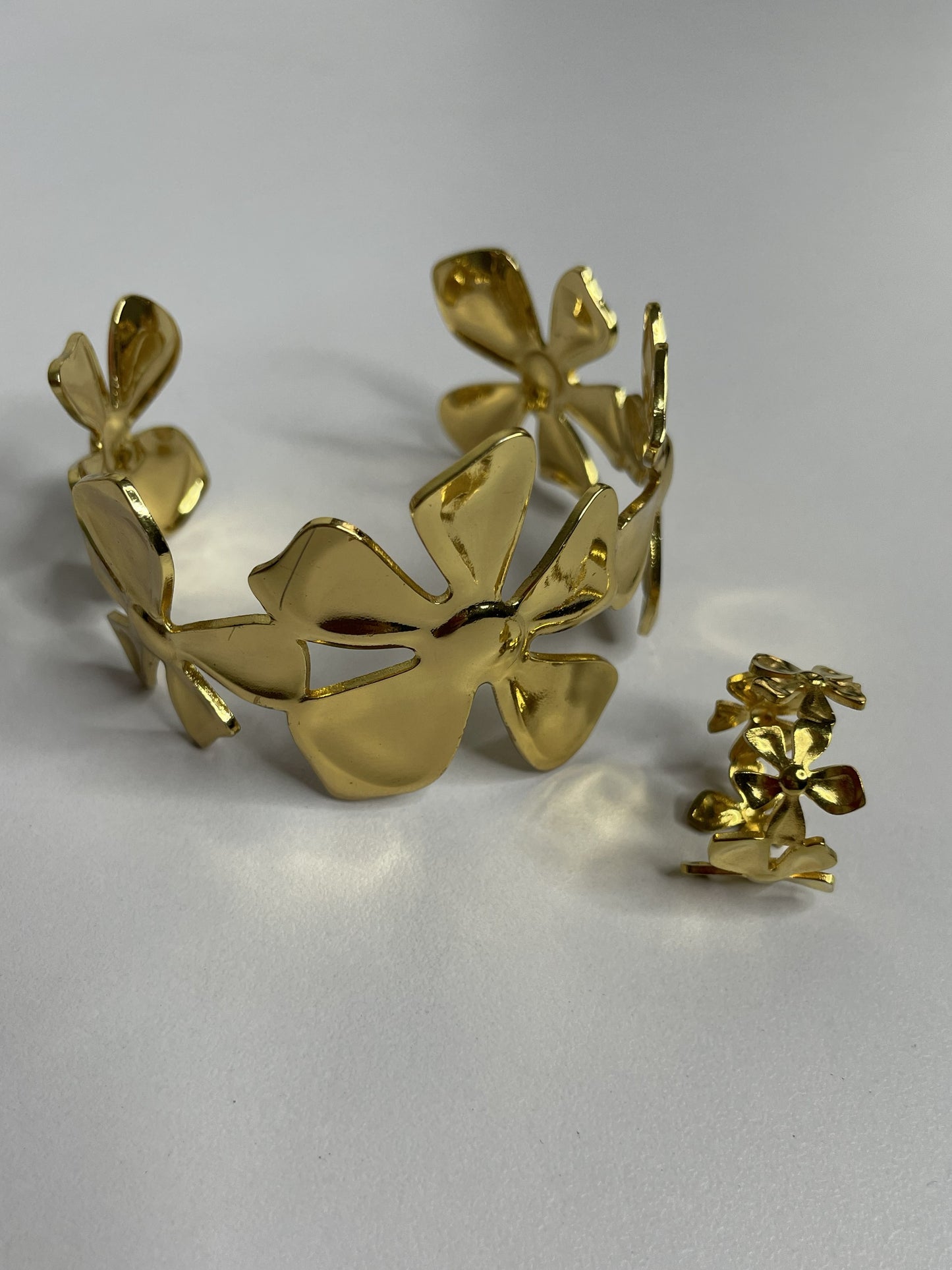 Golden Bloom Duo Bracelet with Ring
